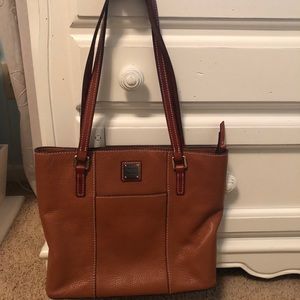 Dooney and Bourke tote